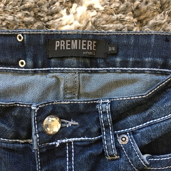 Women’s Rue 21 3/4 Jeans - Picture 5 of 6